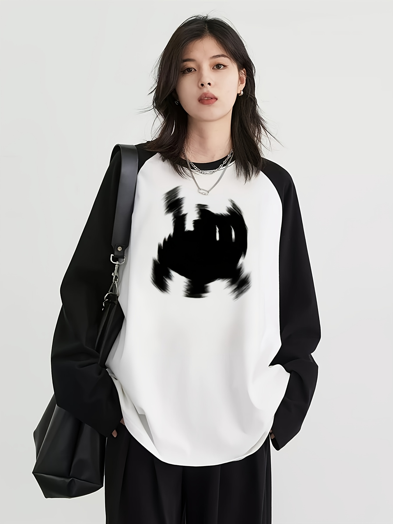 Embellish Knit - Y2K Women's Raglan Long Sleeve T-Shirt
